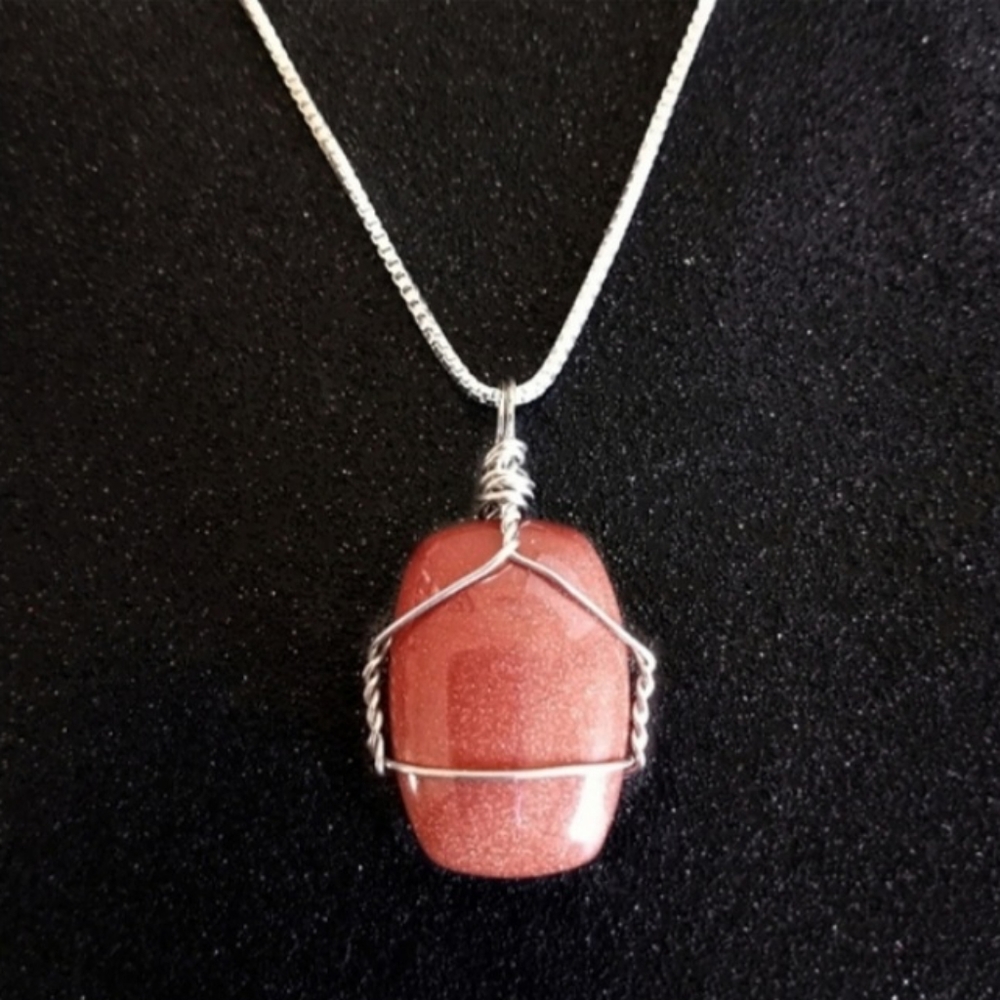Sandstone wire wrapped pendant on 20 inch silver box chain necklace new
